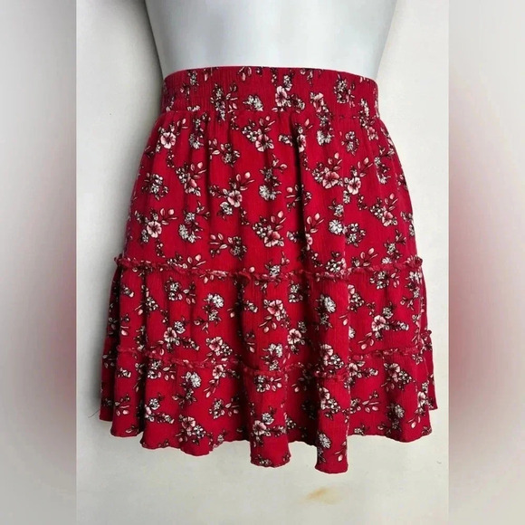 Abby Paris Red Floral Challis Ruffle Mini Skirt - Picture 3 of 4